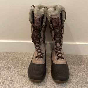 Northface snow boots